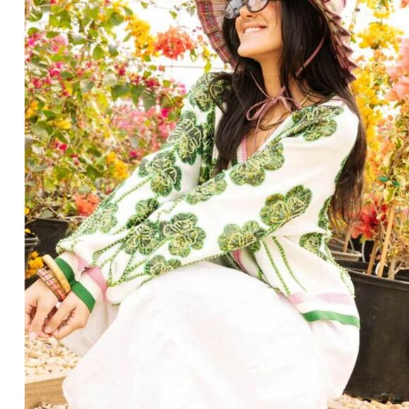 Queen Of Sparkles White, Green & Pink Stripe Beaded Shamrock Cardigan L - Picture 7 of 7